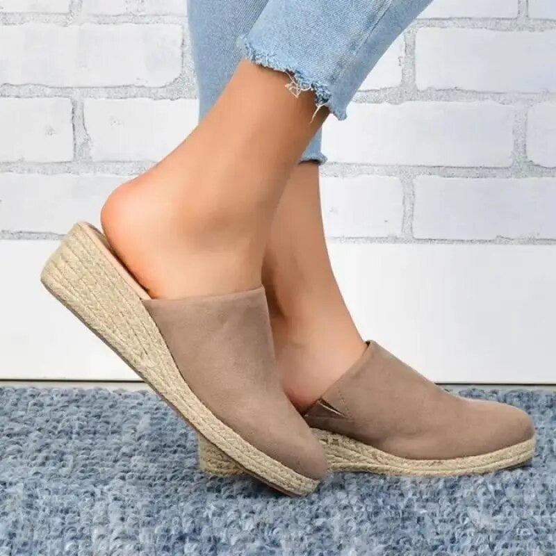 Damen Schuhe – Wildleder Keil-Espadrille, Slip-On Design, Sommer Stil-83367-14e51aaf-9de6-4846-9634-0d149020e7ea