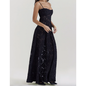 Anmutiges Kleid für unvergessliche Momente