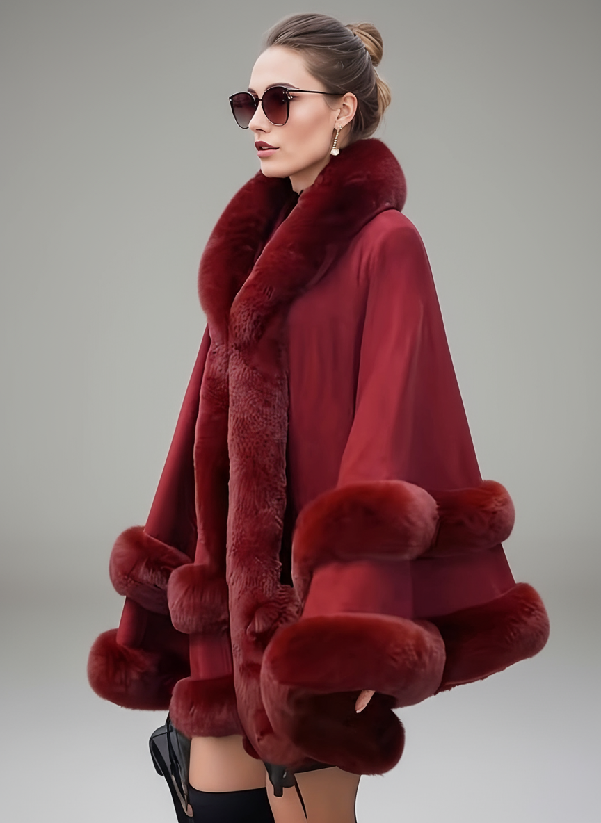 Zeitlose Fiona Umhangjacke mit luxuriösem Pelzbesatz