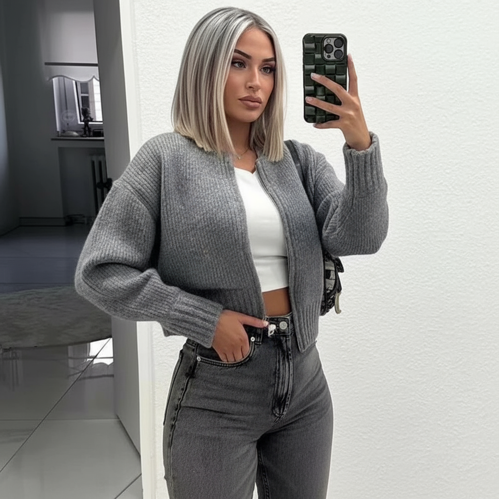 Karen: Zeitlose Zip Strickjacke aus hochwertigem Material