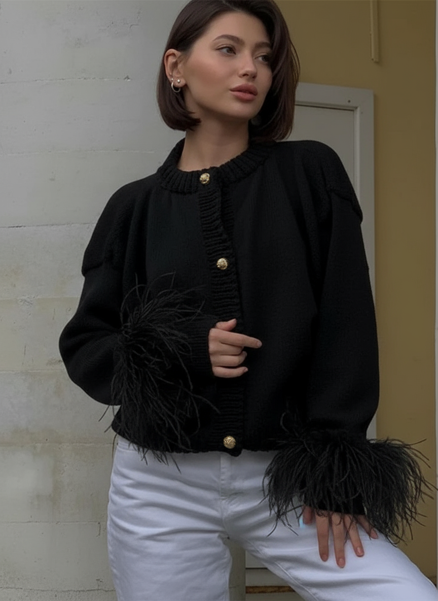 Geraldina Feder-Cardigan Zeitlose Eleganz