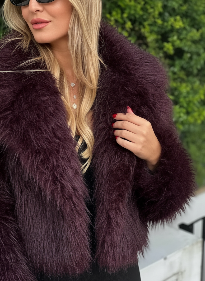 Zeitlose Plüschige Kurzjacke Lina für Damen