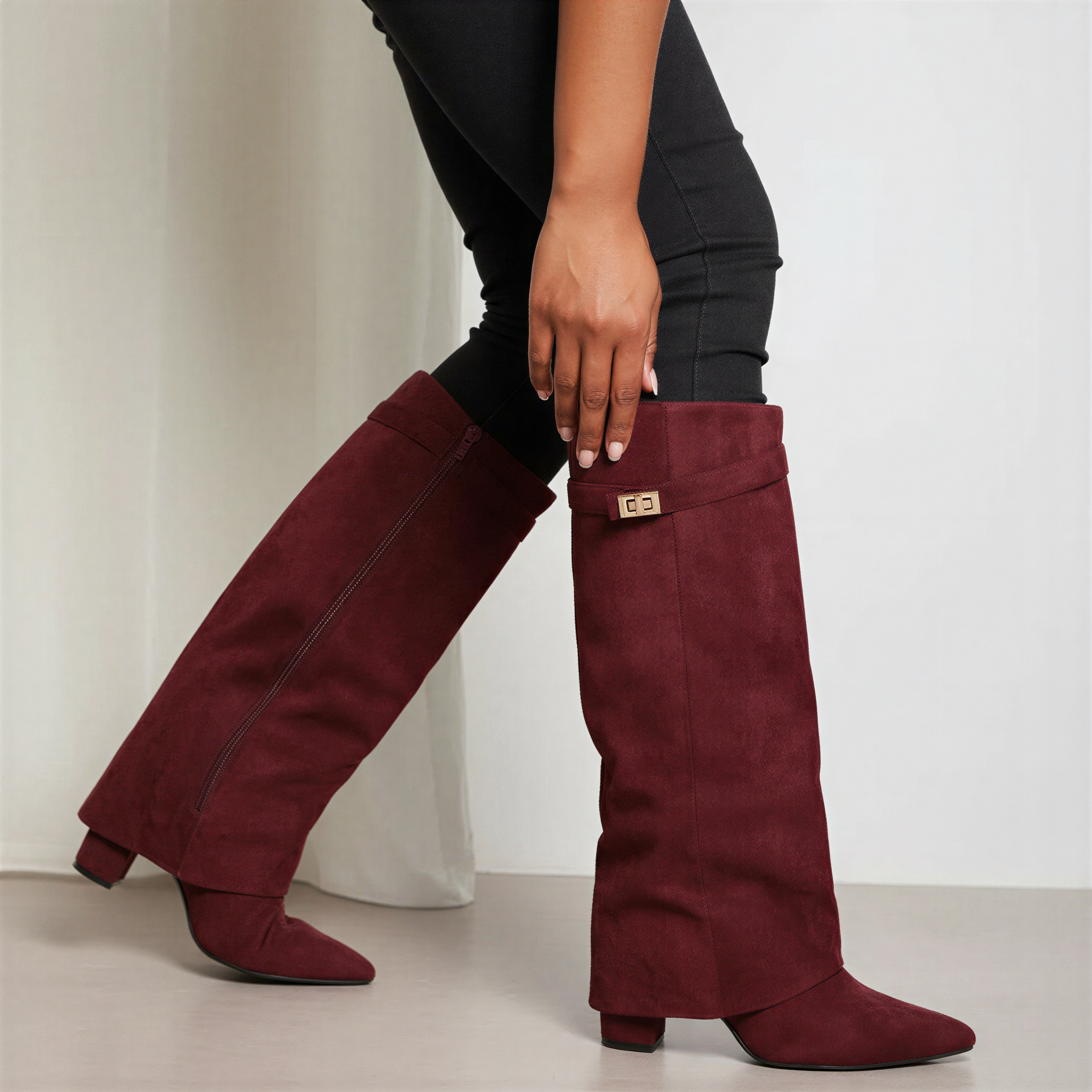 Oberschenkelhohe Stiefel | Fold-Over Schaft mit Schnalle | Abendmode