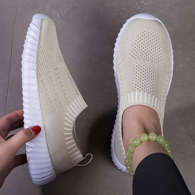 Vielseitige Slip-Ons – Komfort für jeden Anlass