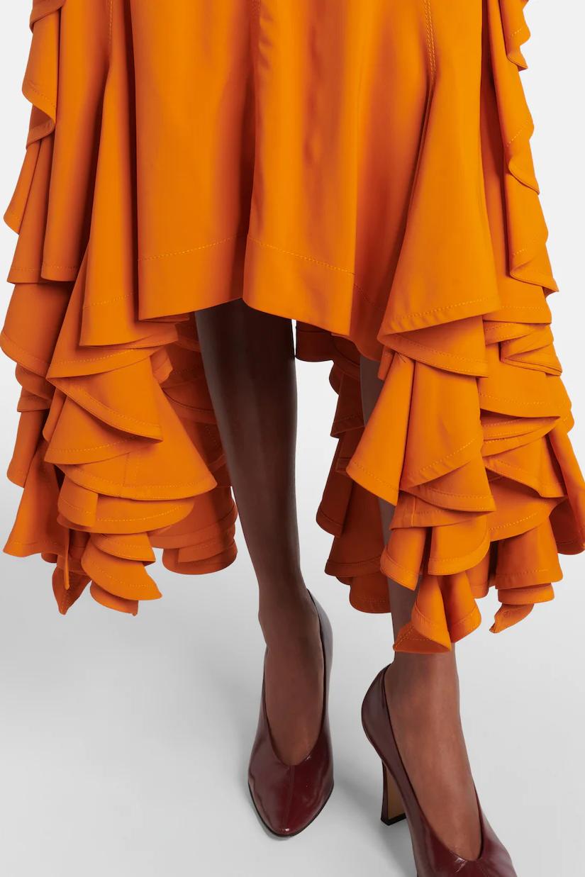 Asymmetrisches Kleid mit Volant-Rock