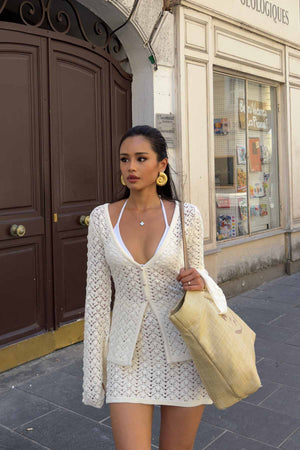 Feine Strickwaren: Cardigan & Minirock Set