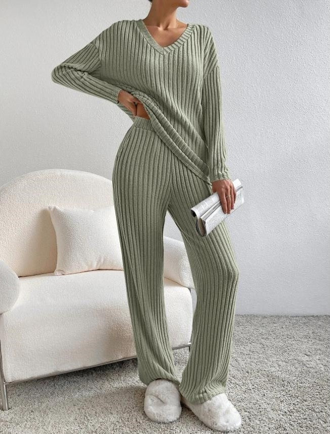 Geripptes Loungewear-Set mit weitem Bein