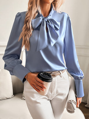 Elegante Bluse mit Schleifendetail