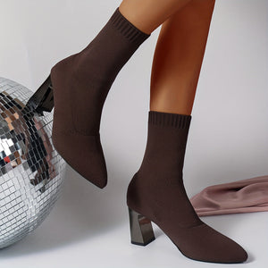 Elegante Strick-Ankle Boots mit Absatz