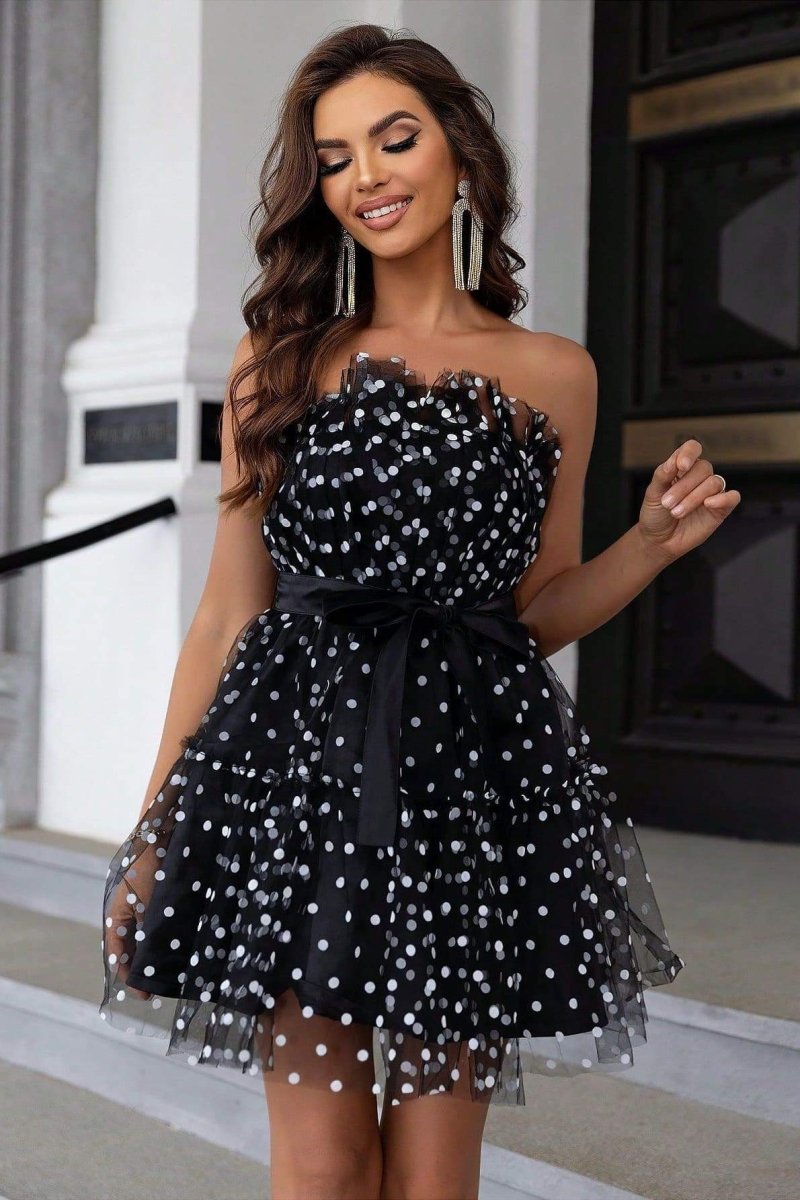 Punktiertes Kleid mit Tüll-Akzent
