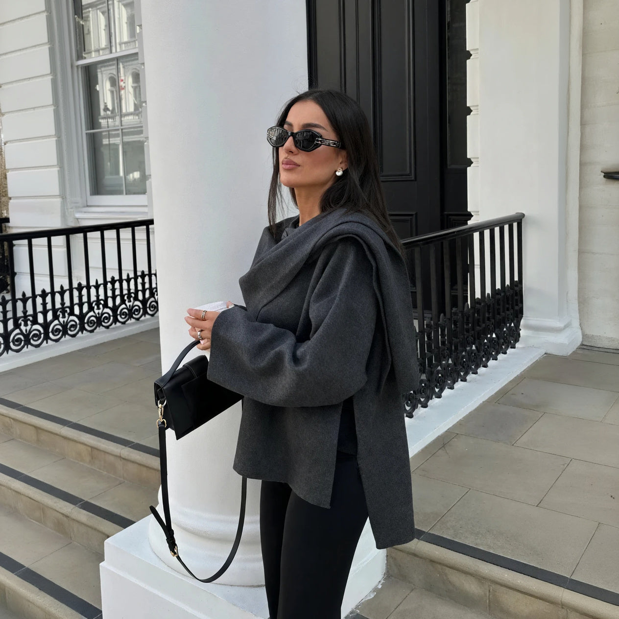 Elegante Outerwear mit besonderem Kragen