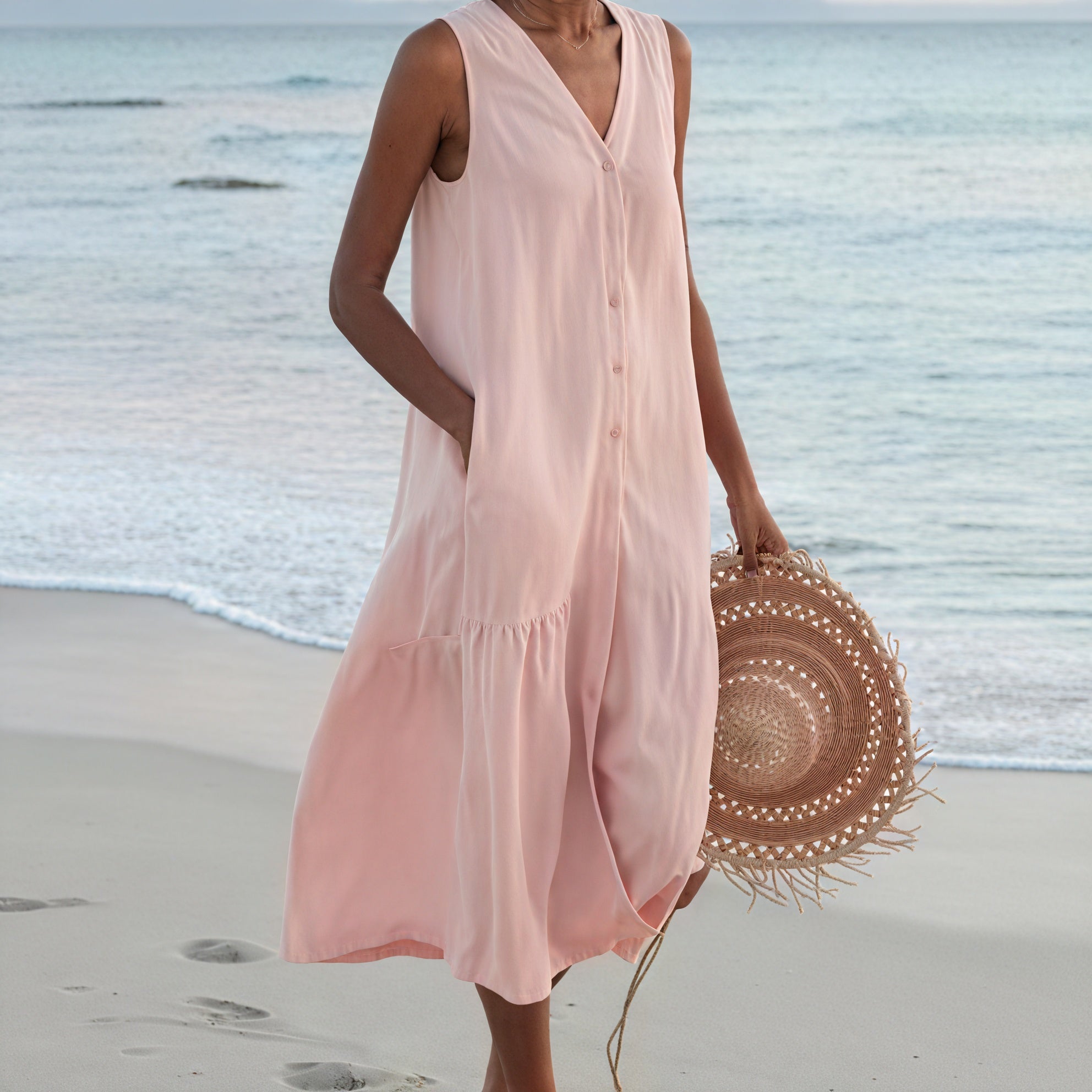 Damen Kleid – Ärmellos, V-Ausschnitt, Knopfleiste, Fließende Silhouette-67015-a78a7dad-652e-4309-8f3b-b75ddf8a9f6e