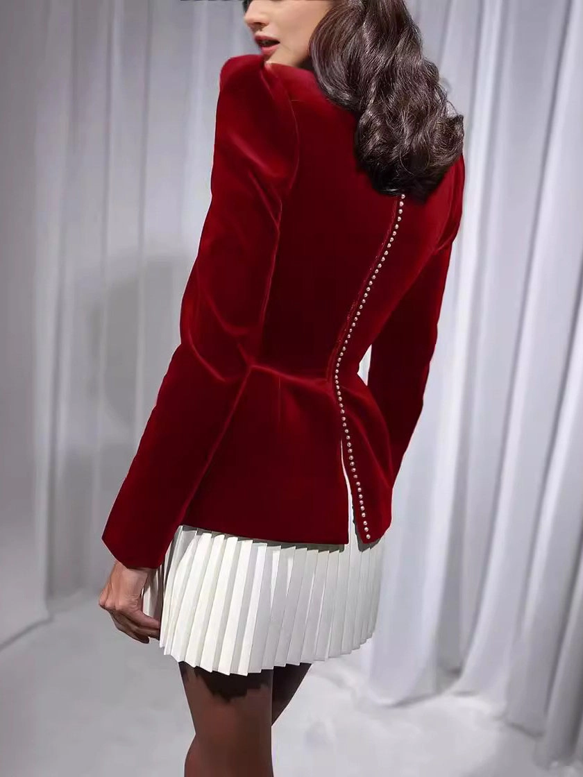 Taillenbetontes Samt Top mit Struktur