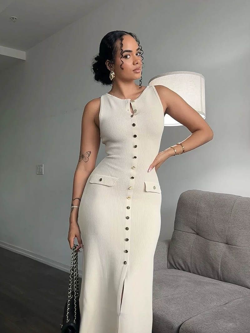 Figurbetontes Midikleid mit Knopfleiste