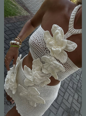 Gehäkeltes zweiteiliges Blumenkleid