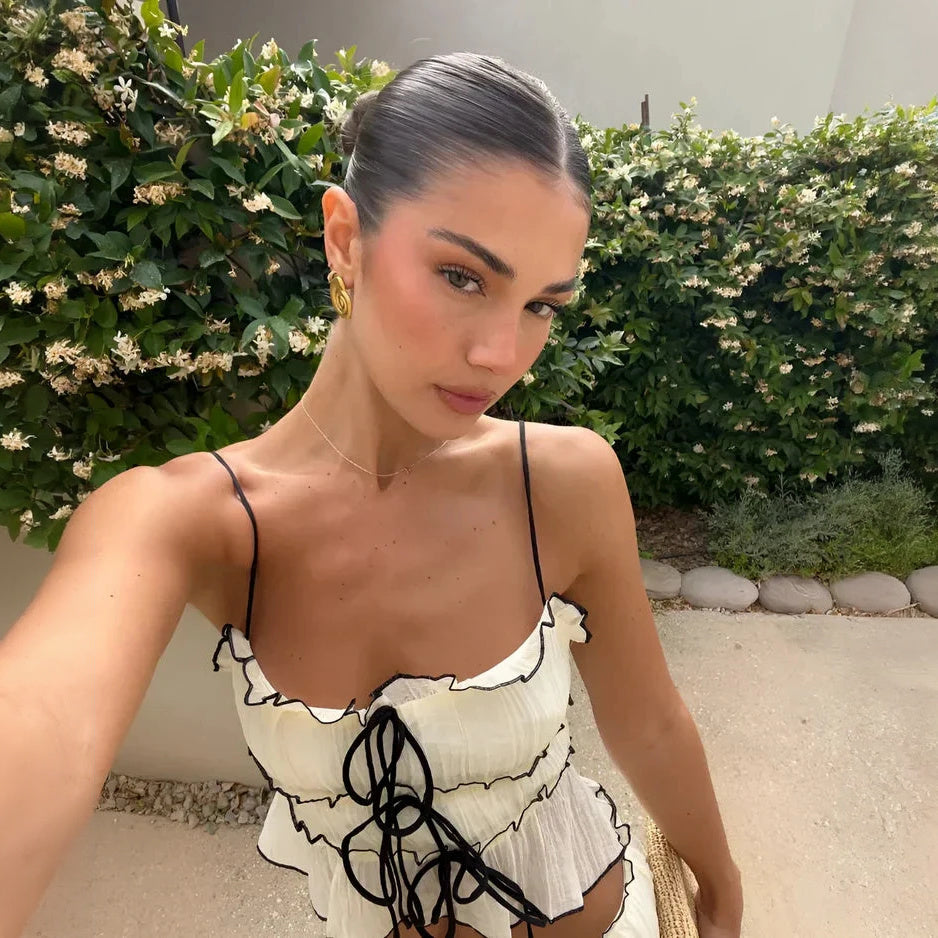 Sommerliches zweiteiliges Rüschen-Ensemble