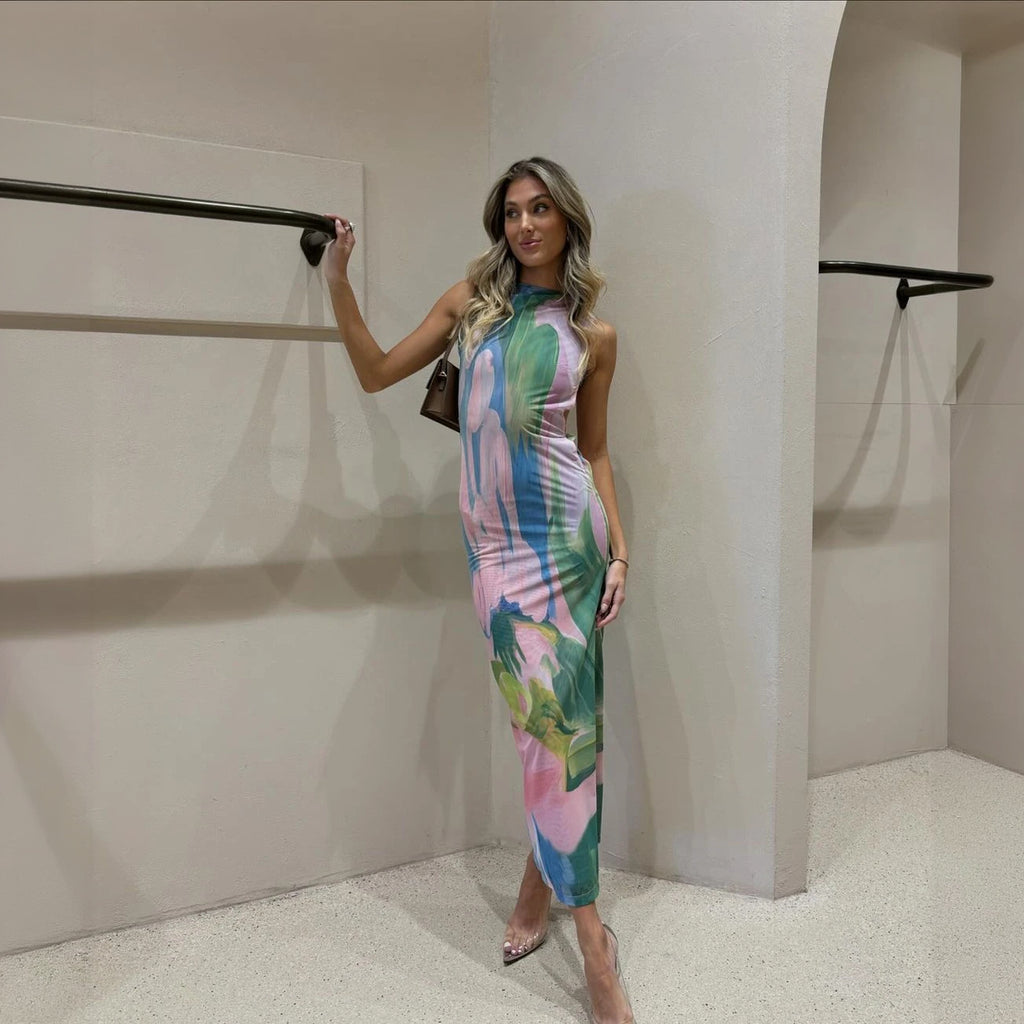 Figurbetontes Kleid mit floralem Muster