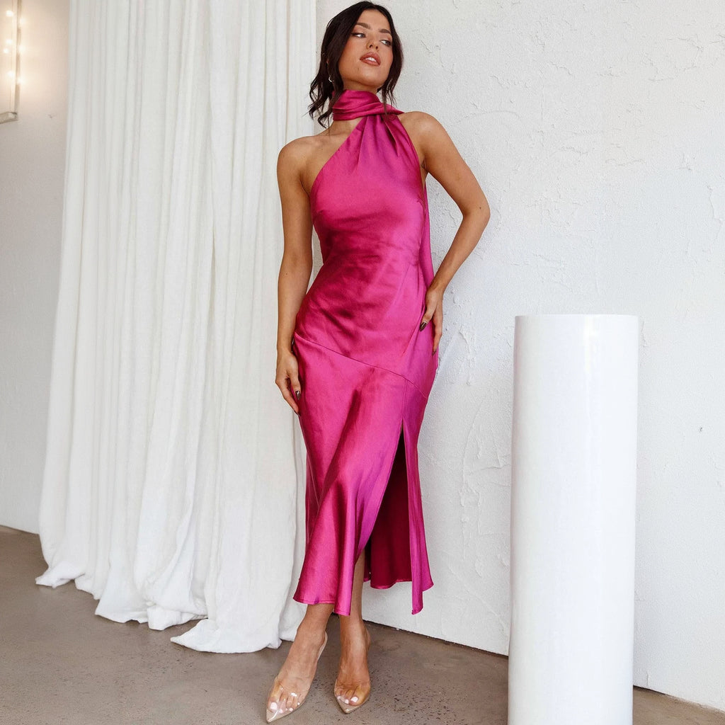 Elegantes Kleid mit asymmetrischem Schnitt