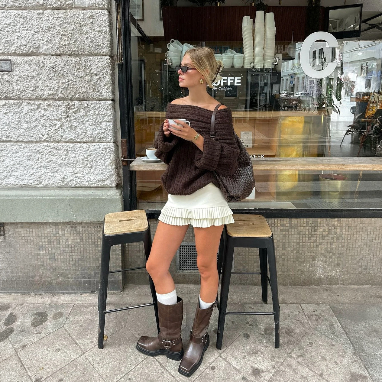 Asymmetrischer Strick-Top mit Ballonärmeln