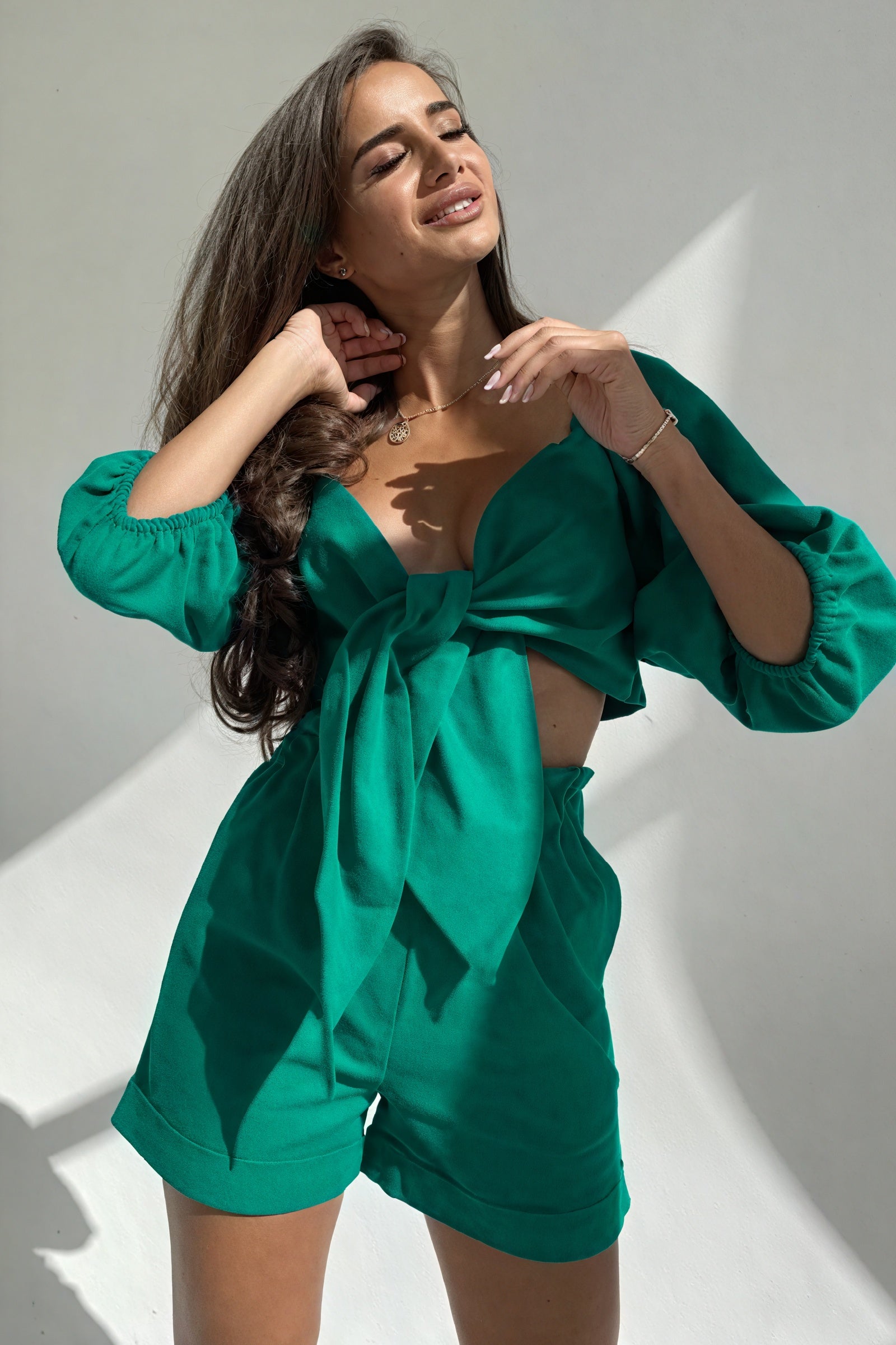 Taillen-Top mit Puffärmeln