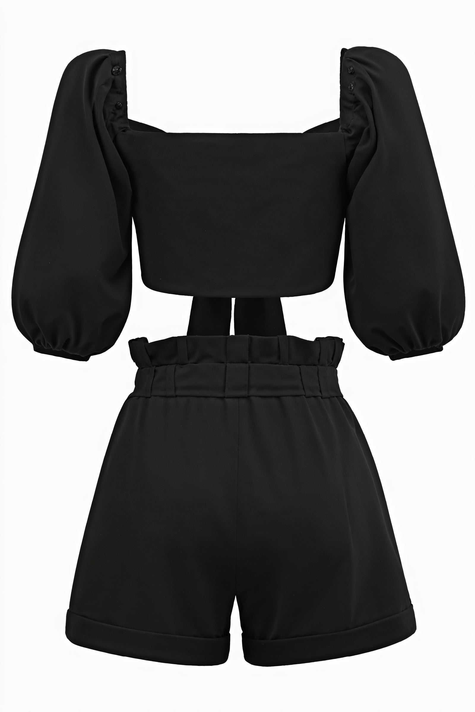 Zweiteiliges Set mit Puffärmeln & Shorts