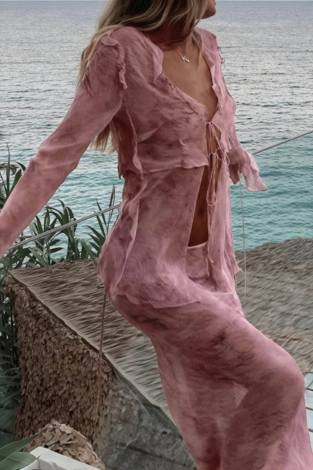 Fließendes Set mit zarten Details