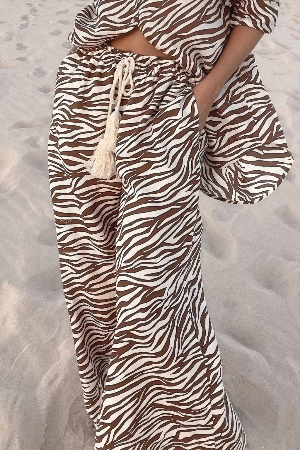 Bohemian Ensemble mit Zebra-Print