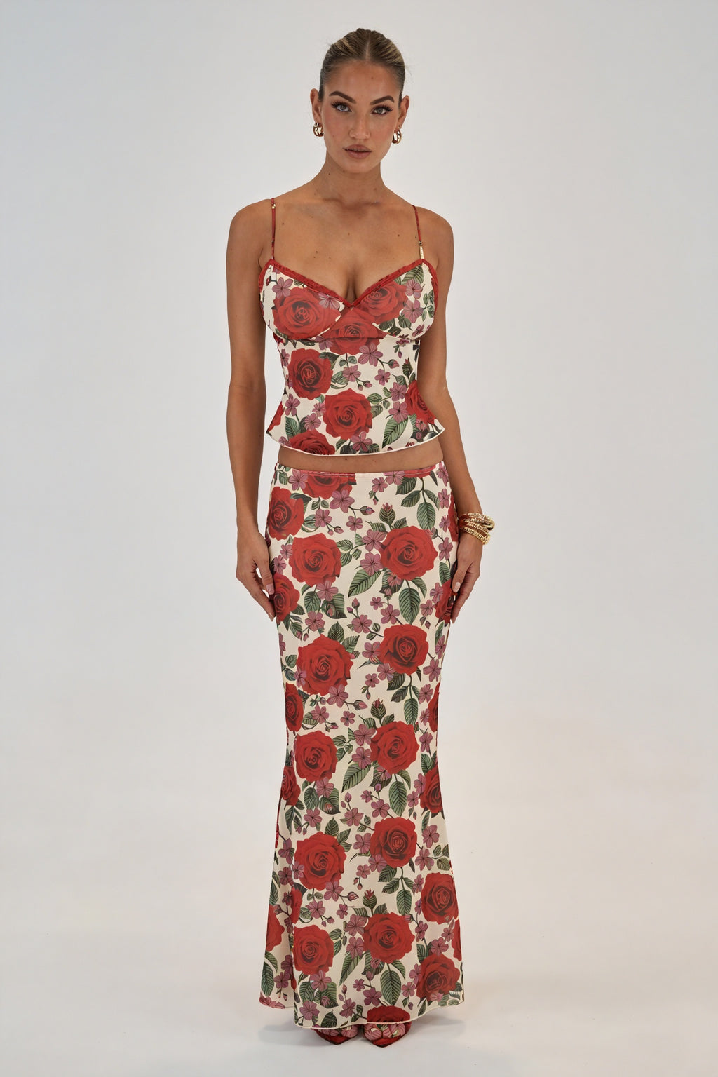 Romantisches zweiteiliges Maxi-Kleid