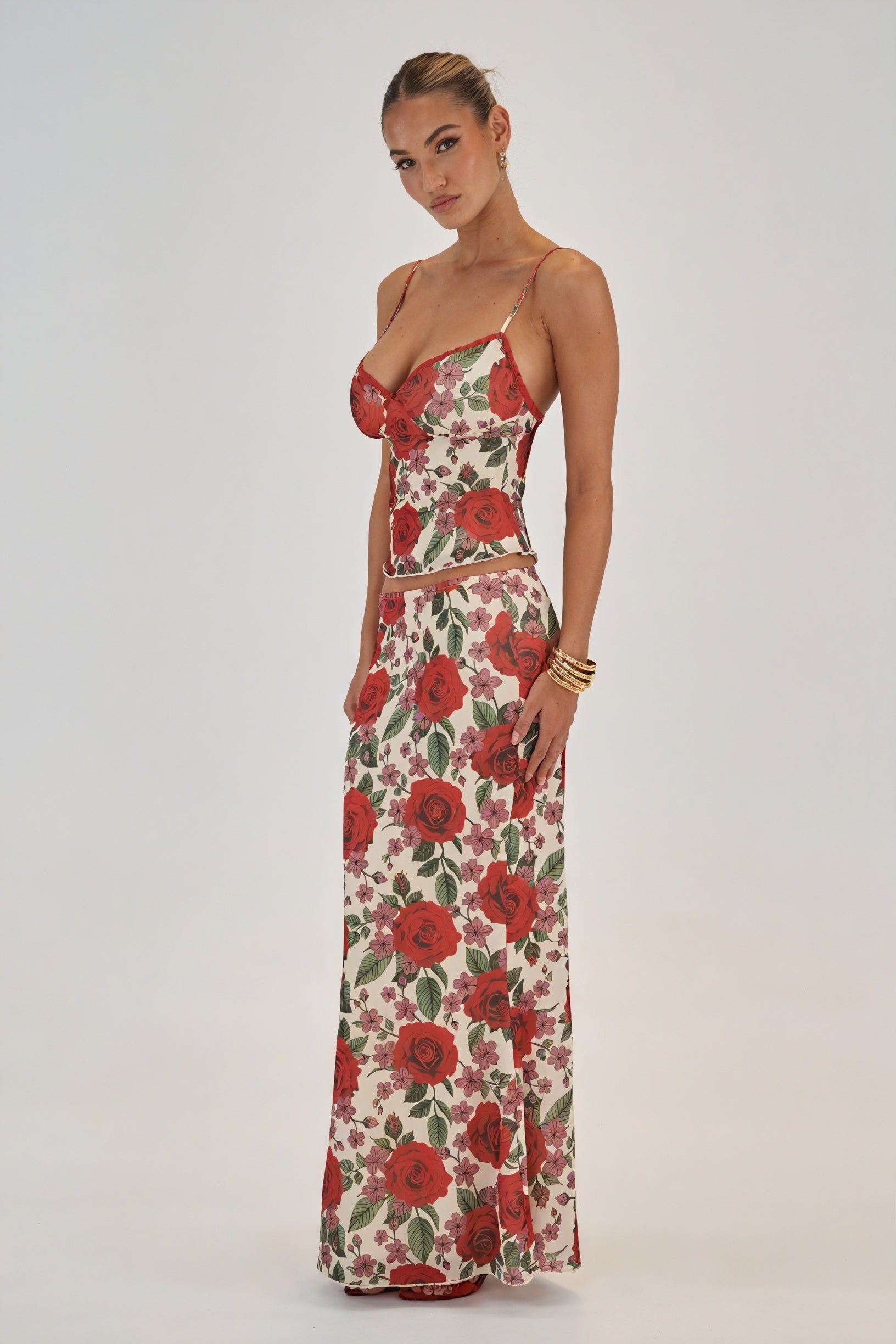 Romantisches zweiteiliges Maxi-Kleid
