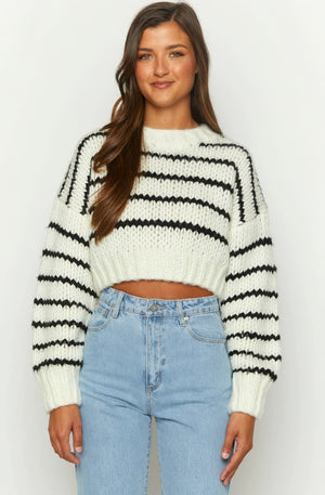 Gestreifter Strickpullover in Oversize-Passform