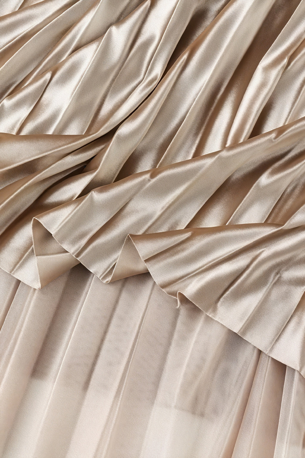 Plissee-Midirock mit Tüll-Detail