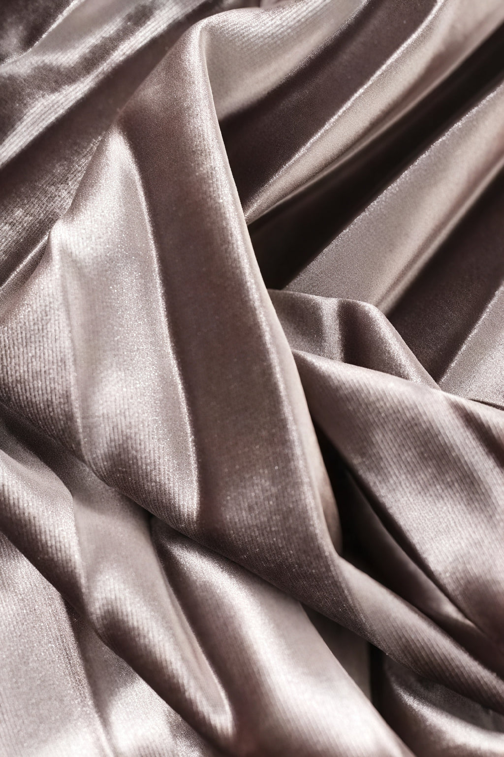 Plissee-Midirock mit Tüll-Detail