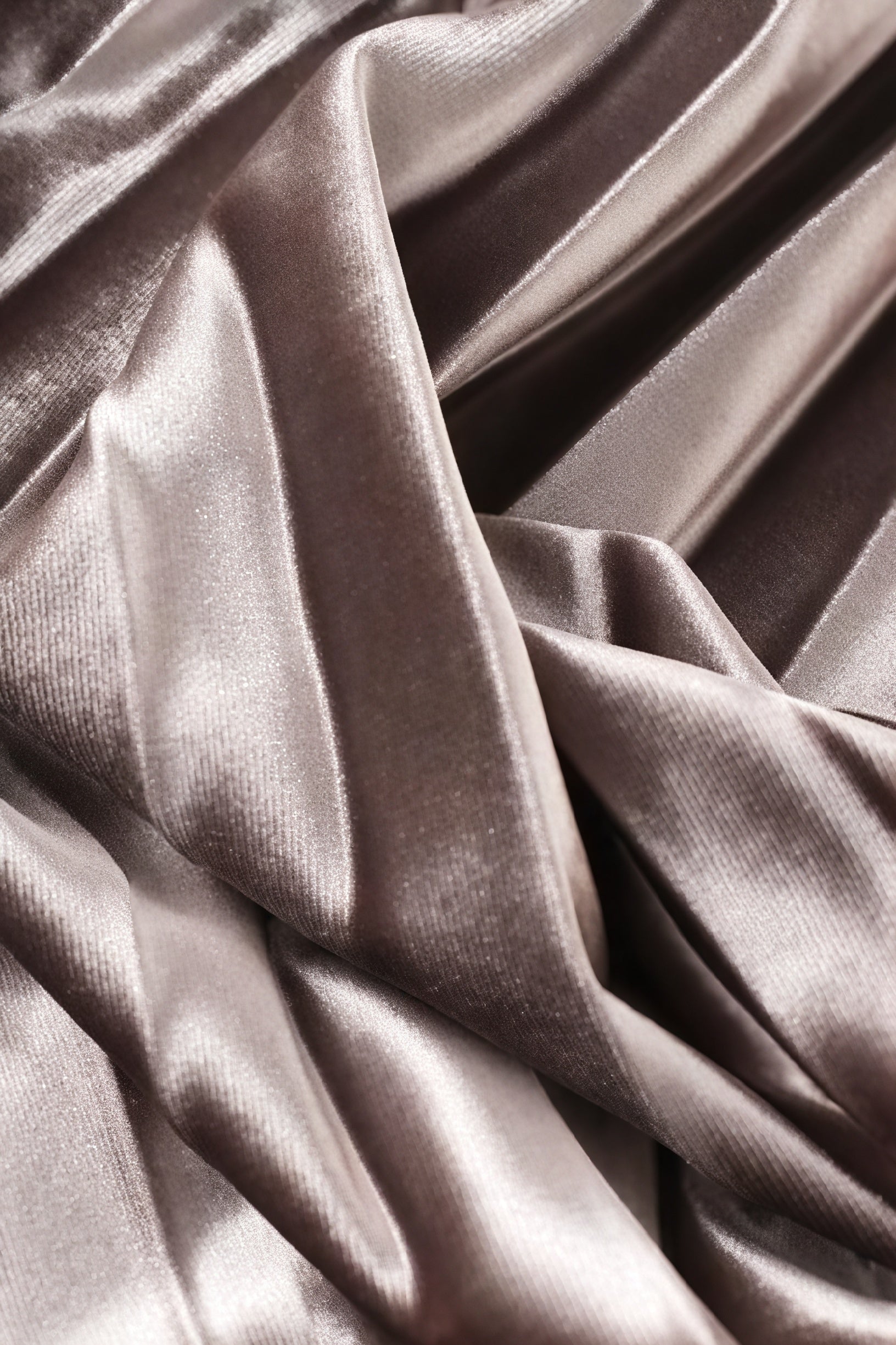 Plissee-Midirock mit Tüll-Detail