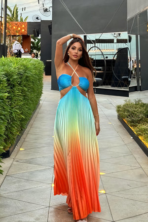 Fließendes Maxikleid mit Plissee-Design
