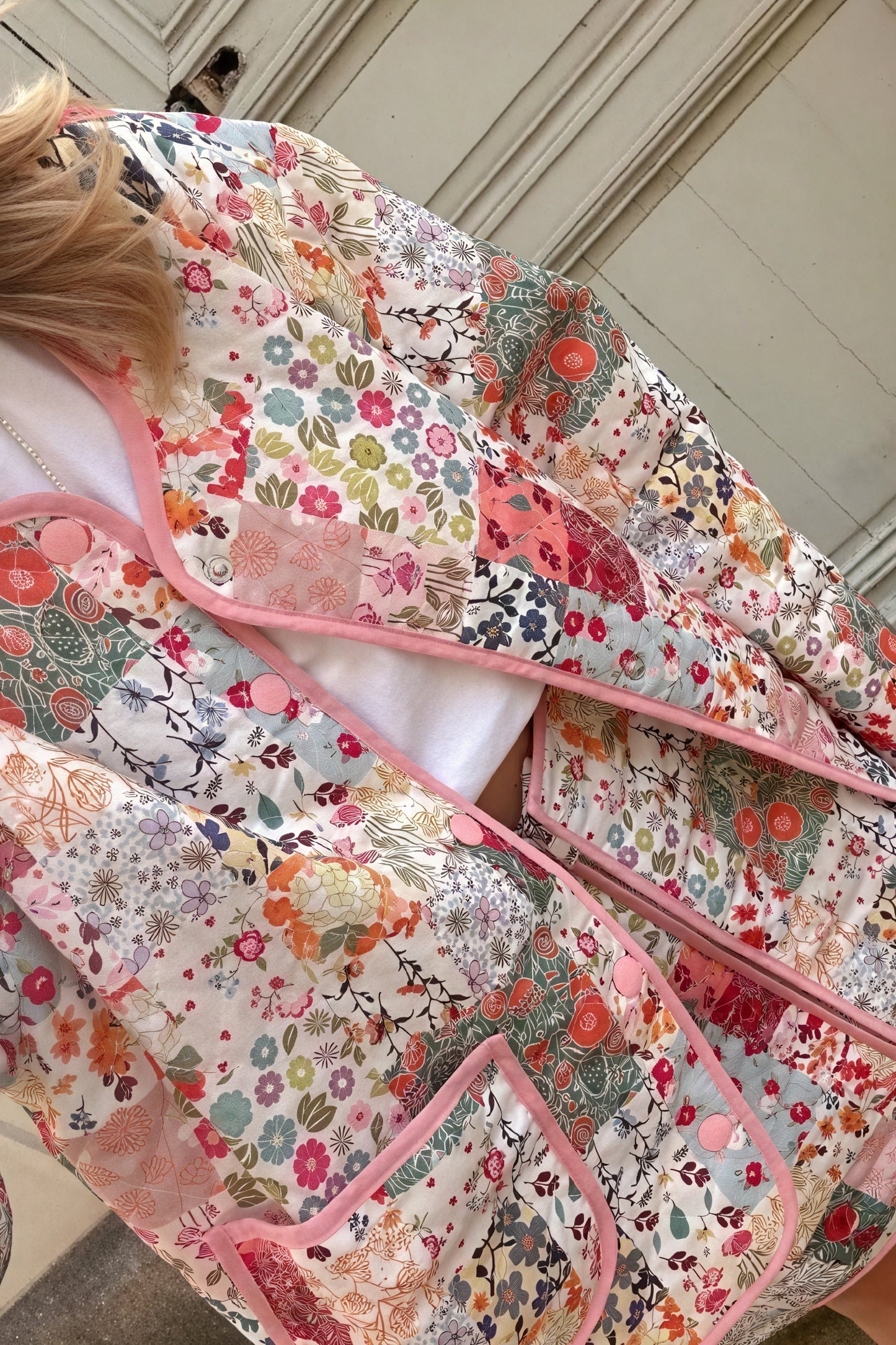 Patchwork Jacke mit floralem Muster