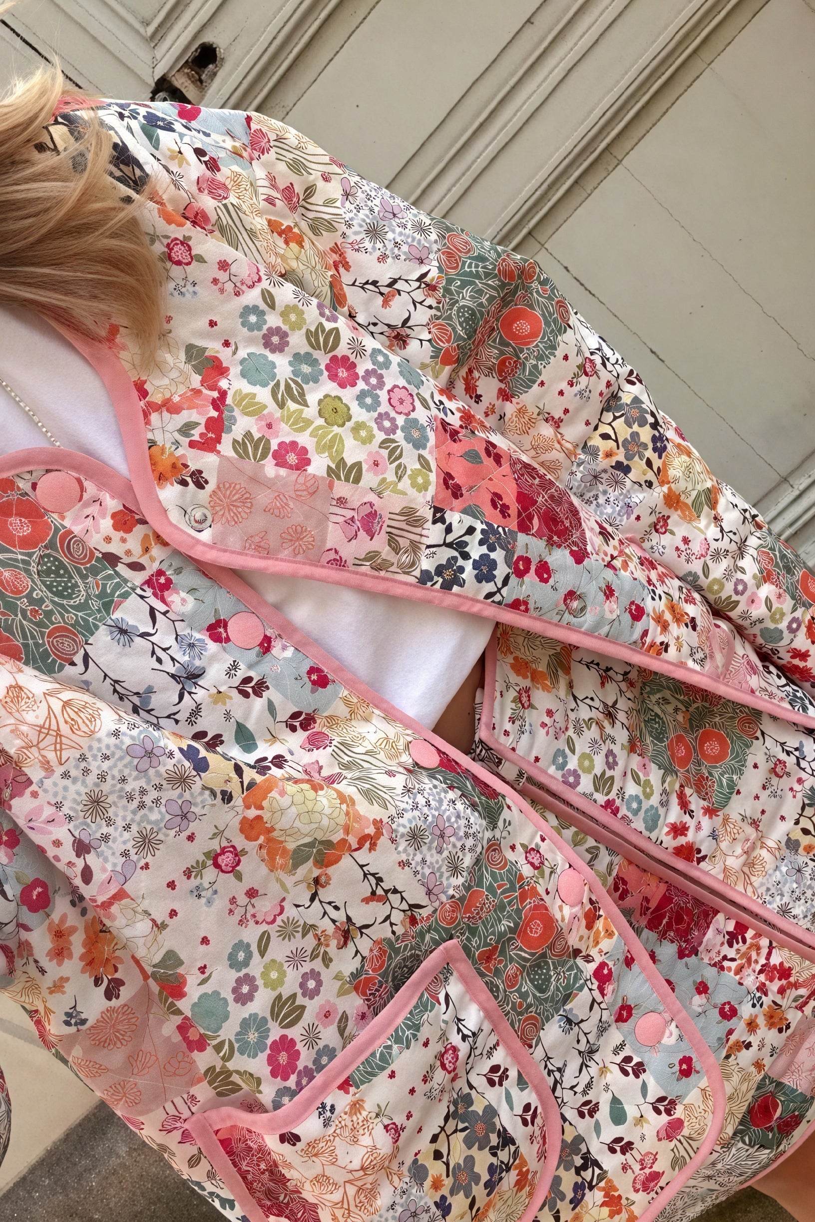 Patchwork Jacke mit floralem Muster