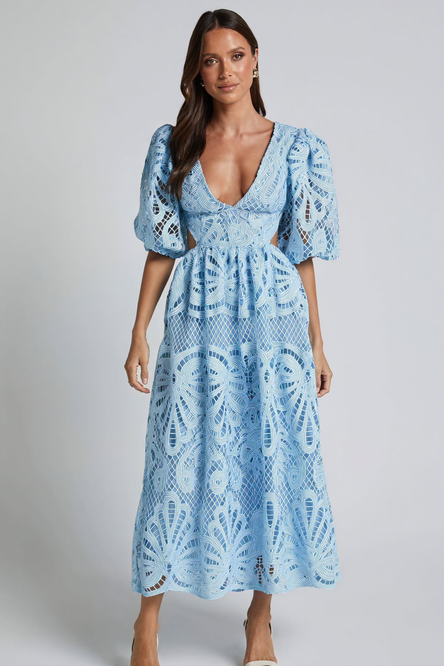 Elegantes Kleid mit zarten Details