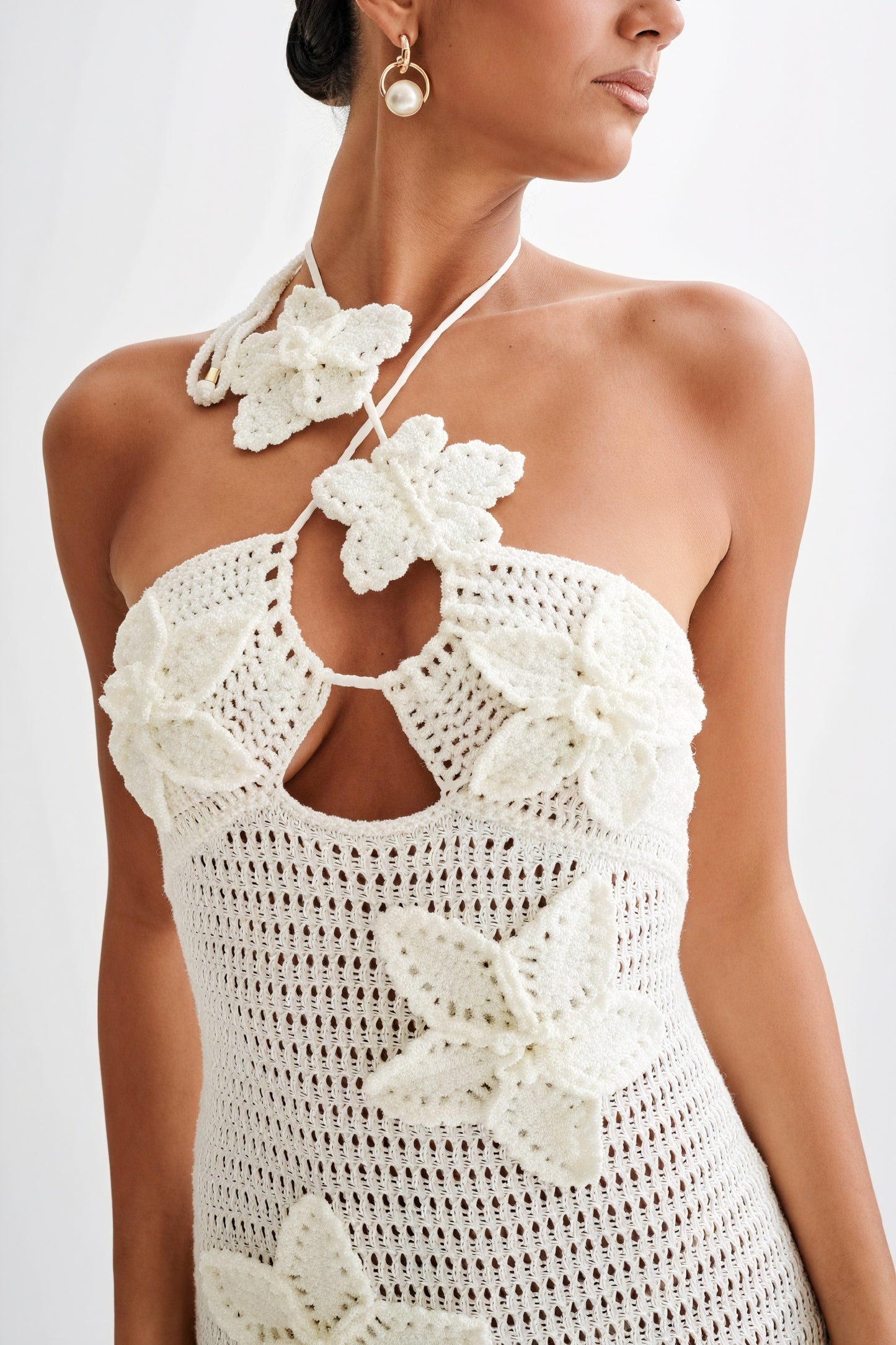 Bohème Kleid mit floralen Details