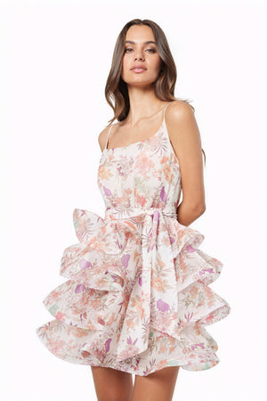 Sommerliches Kleid mit Blumenmuster & Rüschen