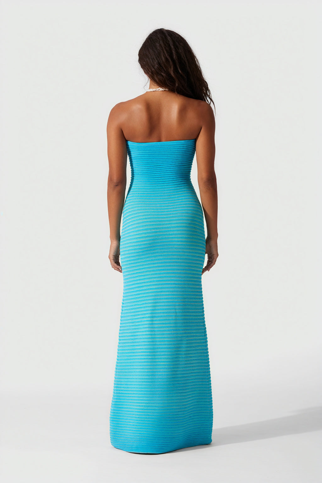 Gestreiftes Midikleid mit gerippter Textur