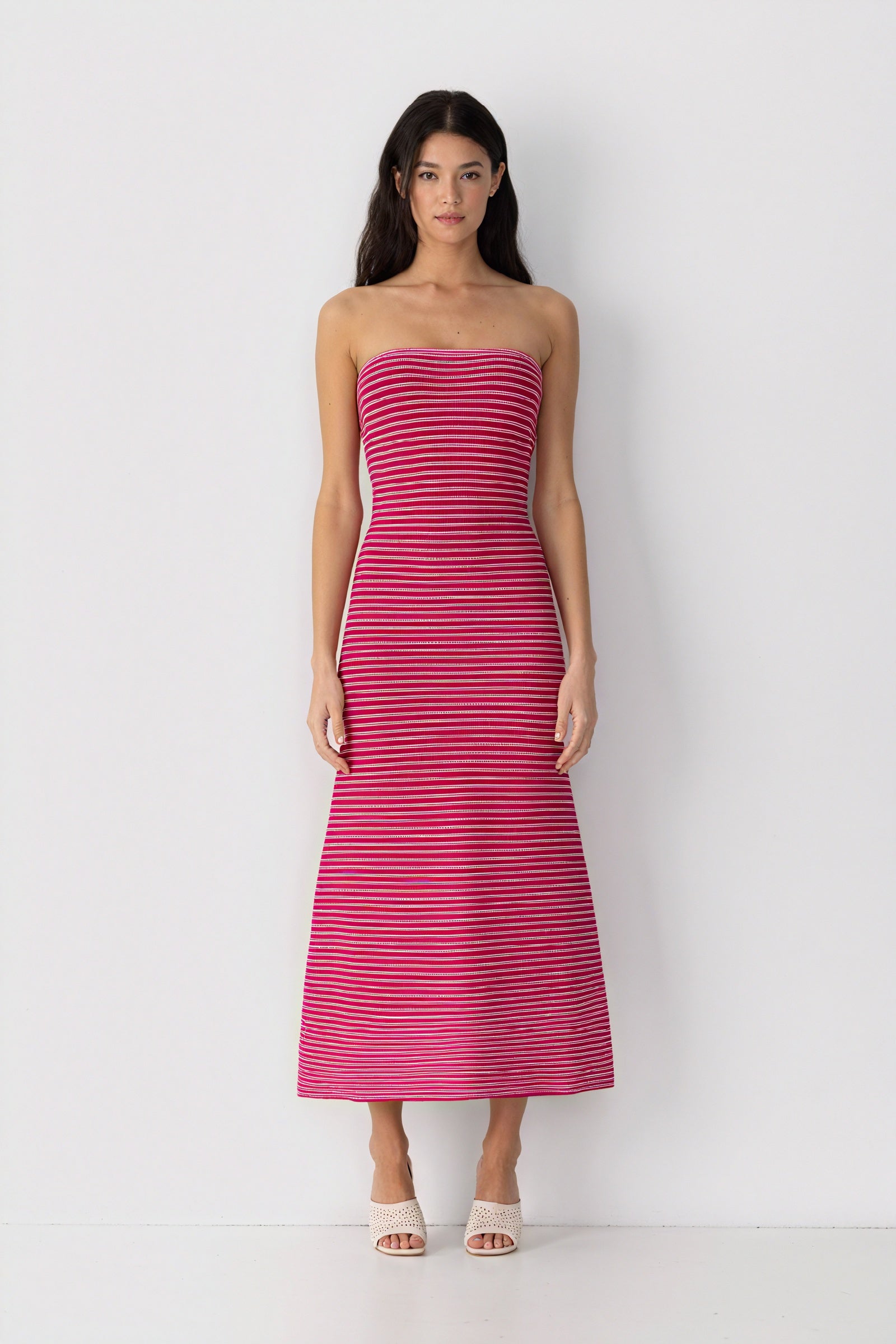 Gestreiftes Midikleid mit gerippter Textur