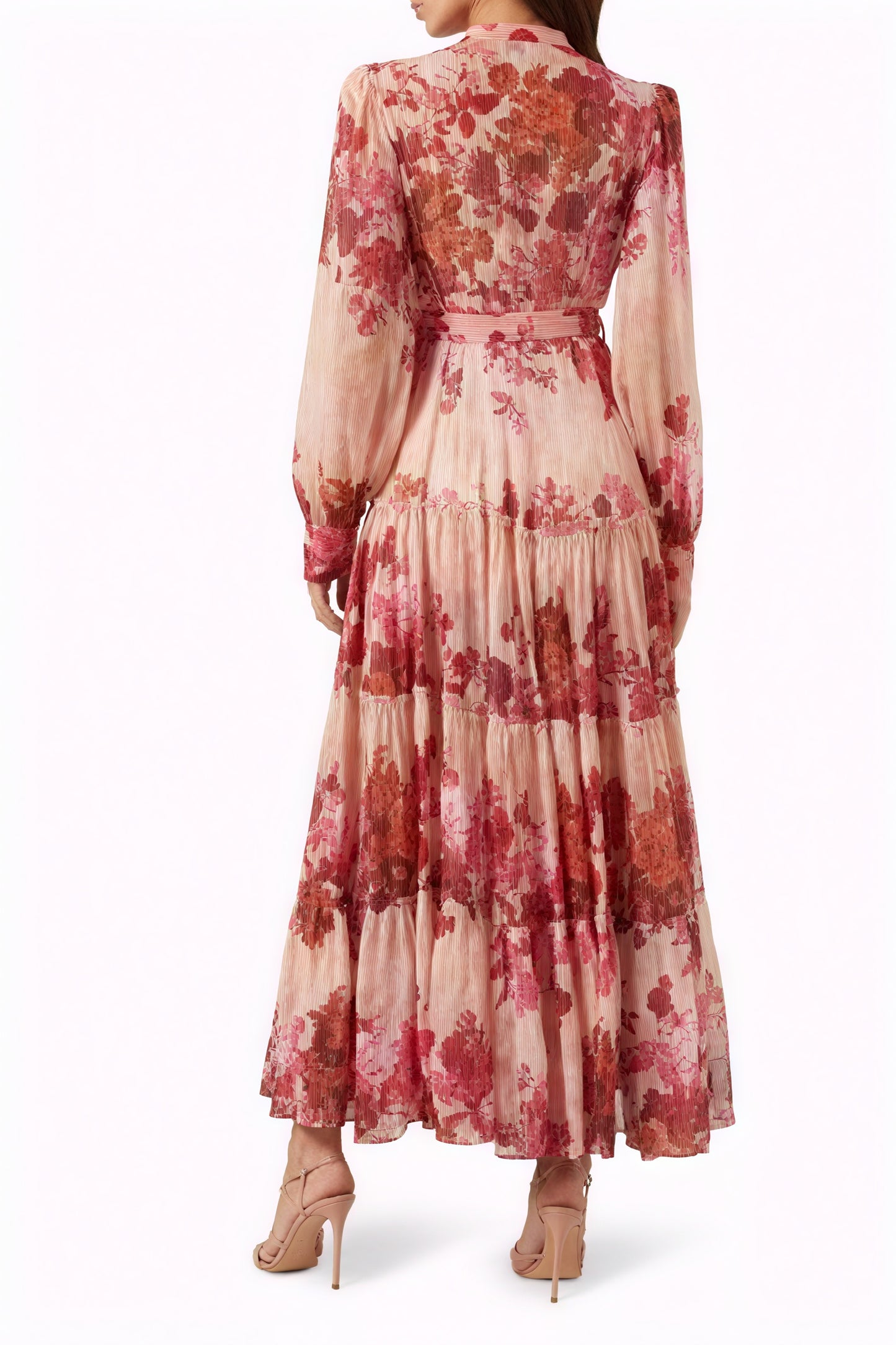 Geblümtes Kleid mit Stufenrock