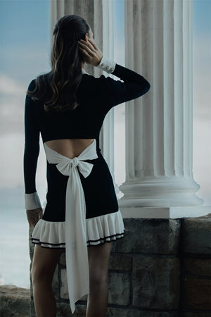 Elegantes Kleid mit Rüschensaum