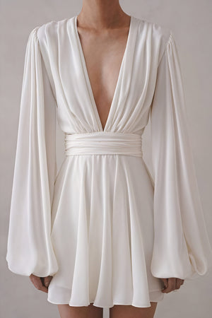 Elegantes Kleid mit Ballonärmeln & A-Linie