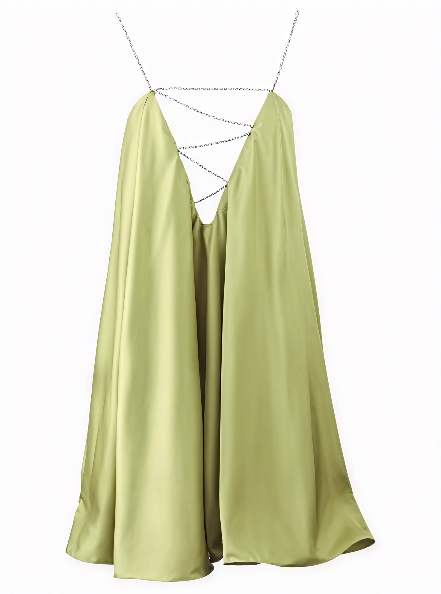 Fließendes Kleid mit zarten Kettenriemen