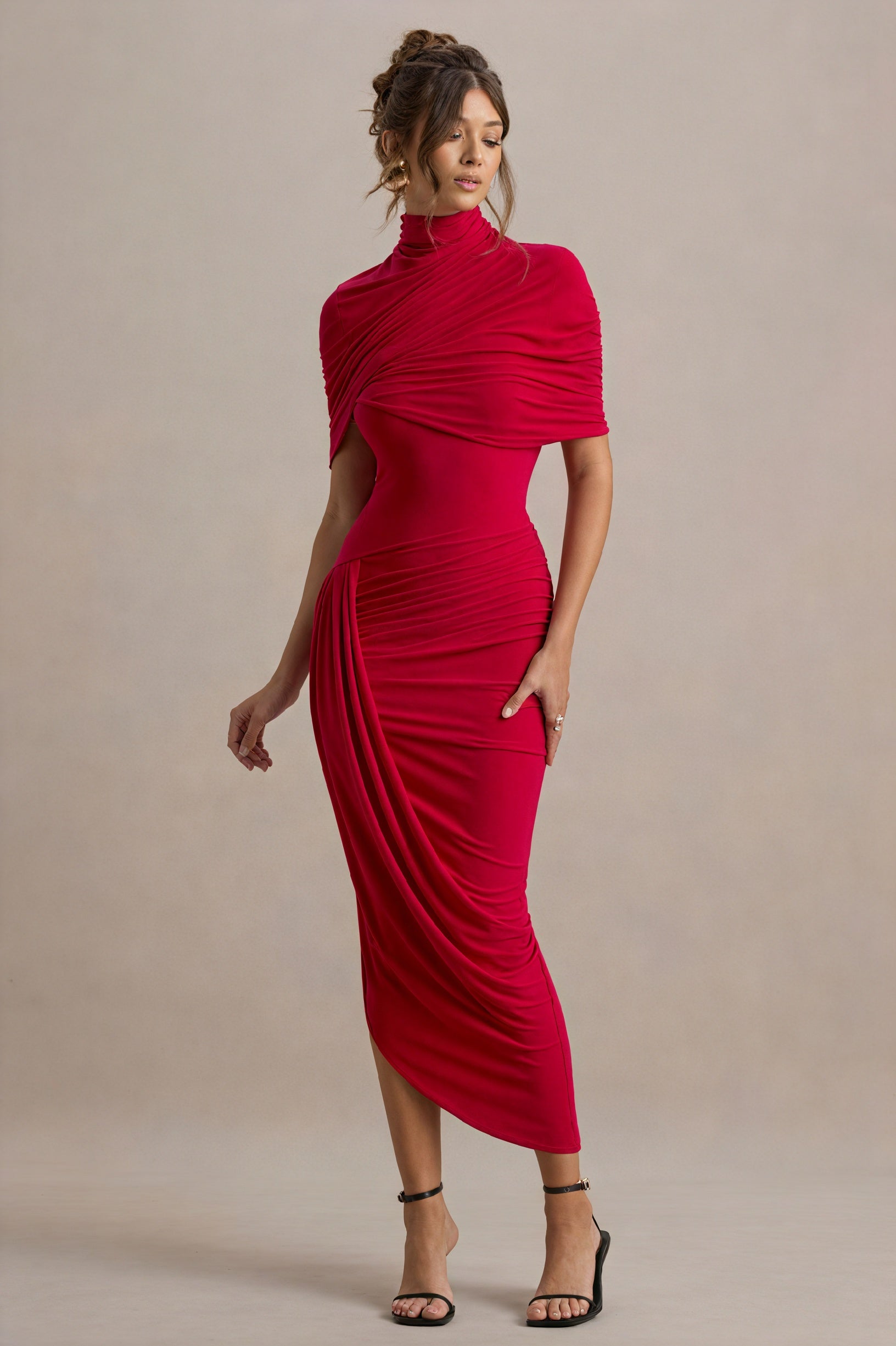 Asymmetrisches Draped Kleid