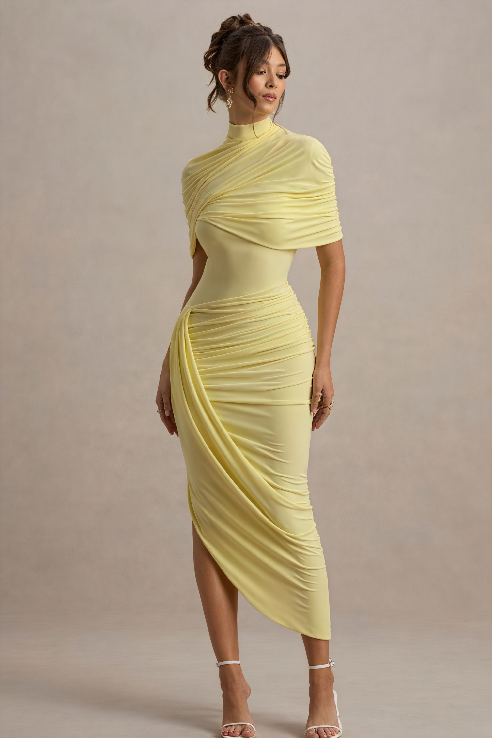 Asymmetrisches Draped Kleid