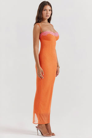 Figurbetontes Kleid mit Struktur