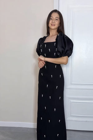 Elegantes Kleid mit Puffärmeln & Details