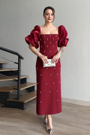 Elegantes Kleid mit Puffärmeln & Details